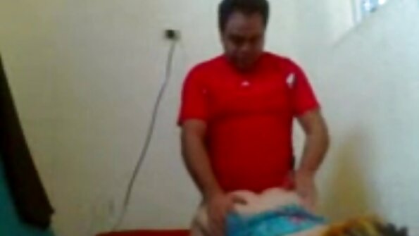Isi vede fratele casatorindu - se cu o alta filme porno cu femei mature cu par fata si este gelos